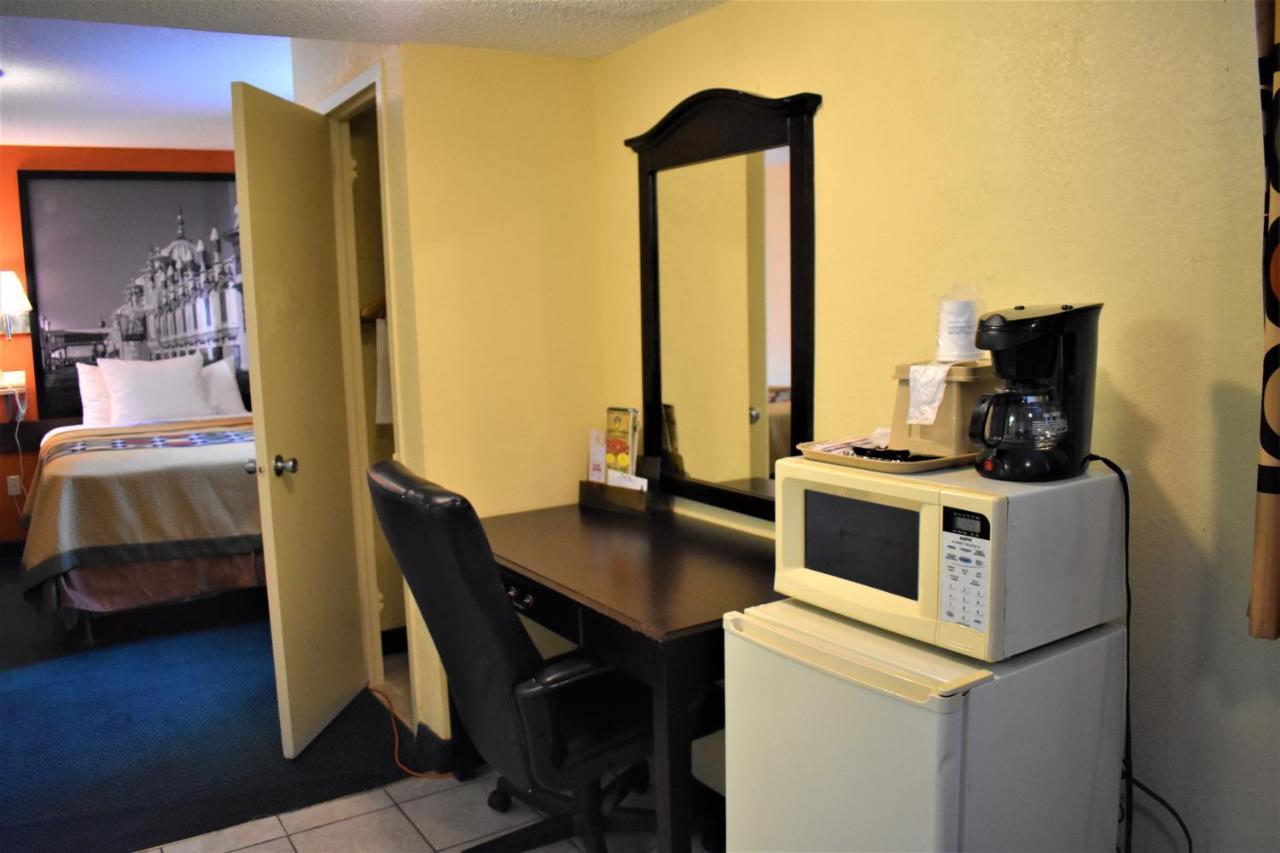 Motel Super 8 By Wyndham Atlantic Atlantic City